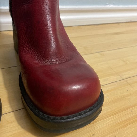 90's Platform Red Sketchers Boots - Picture 3 of 6